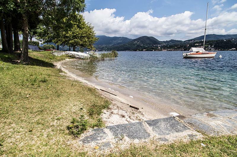 Emy Lake Orta Pella Dış mekan fotoğraf